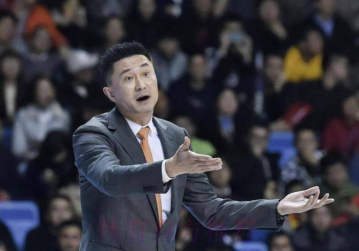 杜锋太狠了！广东狂赢辽篮52分，把辽篮现在和未来都打没了